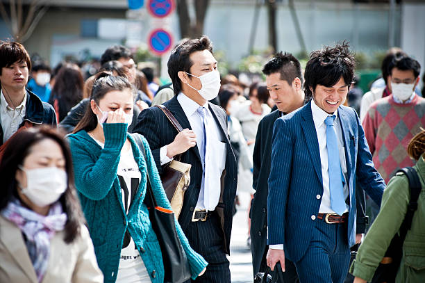 febre do feno no japão - hay fever imagens e fotografias de stock