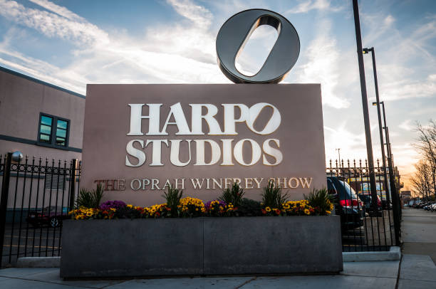 oprah winfrey harpo studios placa em chicago - programa de televisão - fotografias e filmes do acervo