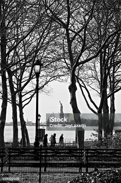 Estatua De La Libertad De Battery Park Lower Manhattan Ciudad De Nueva York Foto de stock y más banco de imágenes de Agua