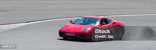 Ferrari Di Modena 360 - Fotografie stock e altre immagini di Ambientazione esterna - Ambientazione esterna, Automobile, Automobile da collezionista