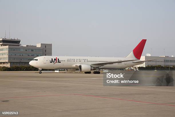 Japan Airlines Boeing 767 Stockfoto und mehr Bilder von Asien - Asien, Auf der Startbahn rollen, Boeing