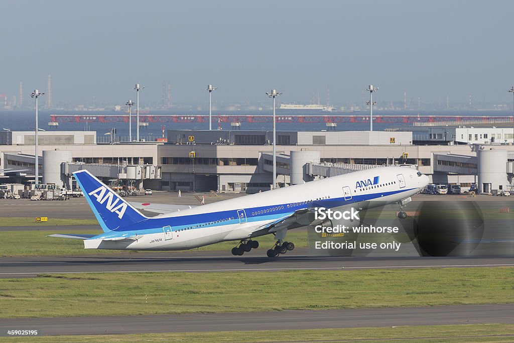 All Nippon Airways Boeing 777-200ER - Foto stock royalty-free di Aereo di linea