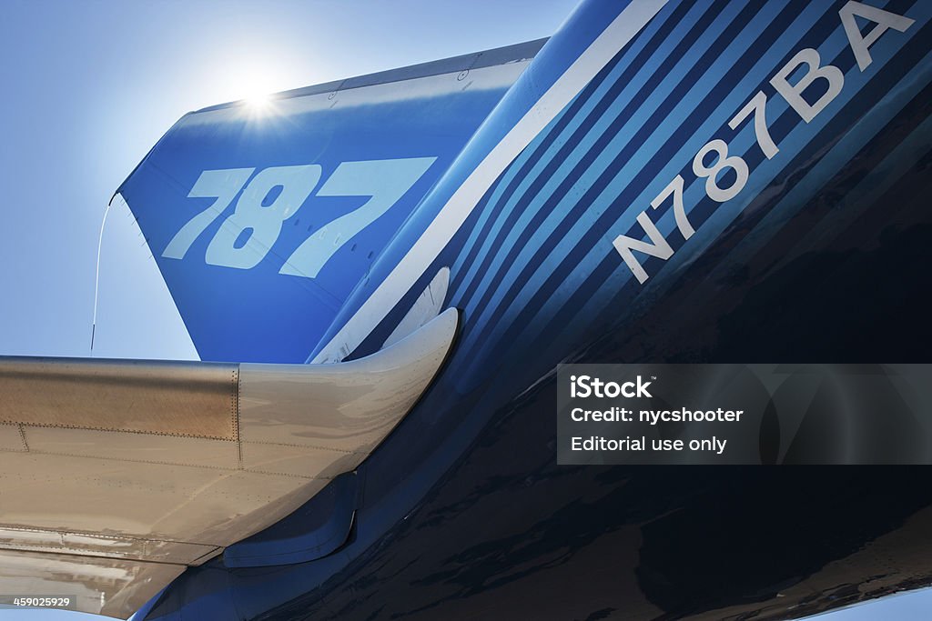 Boeing 787 Dreamlinera znajduje sekcja tail - Zbiór zdjęć royalty-free (Boeing 787)