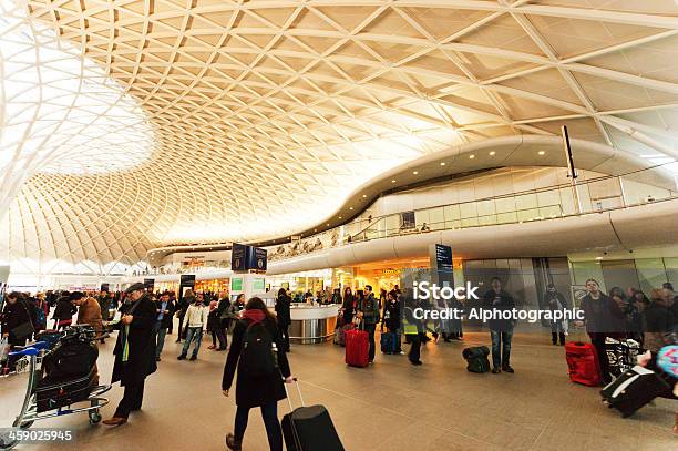 Kings Cross Station Stockfoto und mehr Bilder von Bahnhof Saint Pancras - Bahnhof Saint Pancras, Station, Aktivitäten und Sport