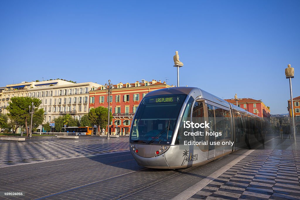 트램 in 니체, 프랑스 - 로열티 프리 케이블 카 스톡 사진