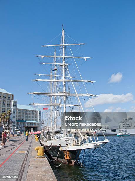 Foto de Lord Nelson e mais fotos de stock de Circum-navegação - Circum-navegação, Almirante Nelson, Atracado