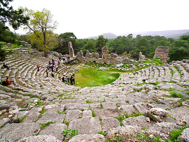 teatro ansient - turkey tourist ephesus roman imagens e fotografias de stock