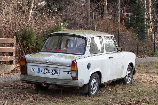 trabant - editorial germany brandenburg potsdam photos et images de collection