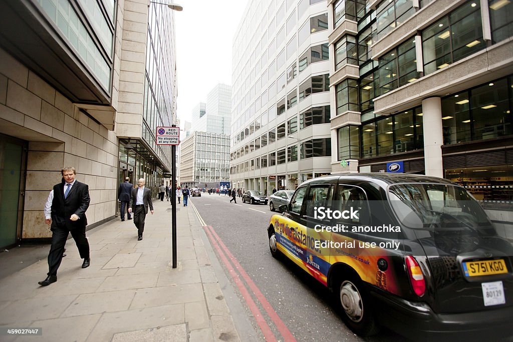 London Cab sur la rue - Photo de Affaires libre de droits