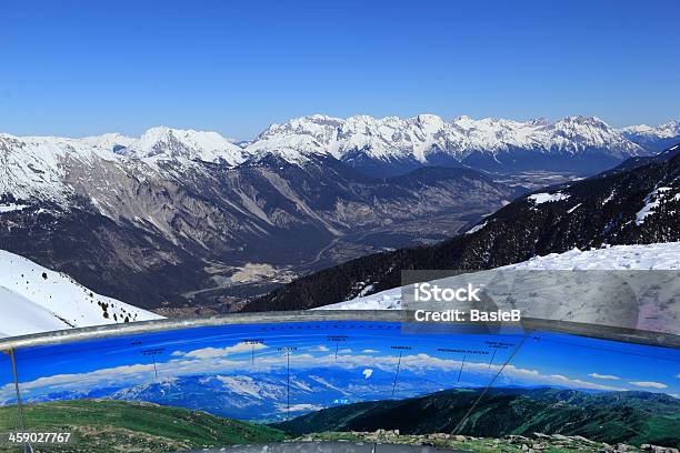 Montañas Wetterstein Foto de stock y más banco de imágenes de Aire libre - Aire libre, Alemania, Alpes Europeos