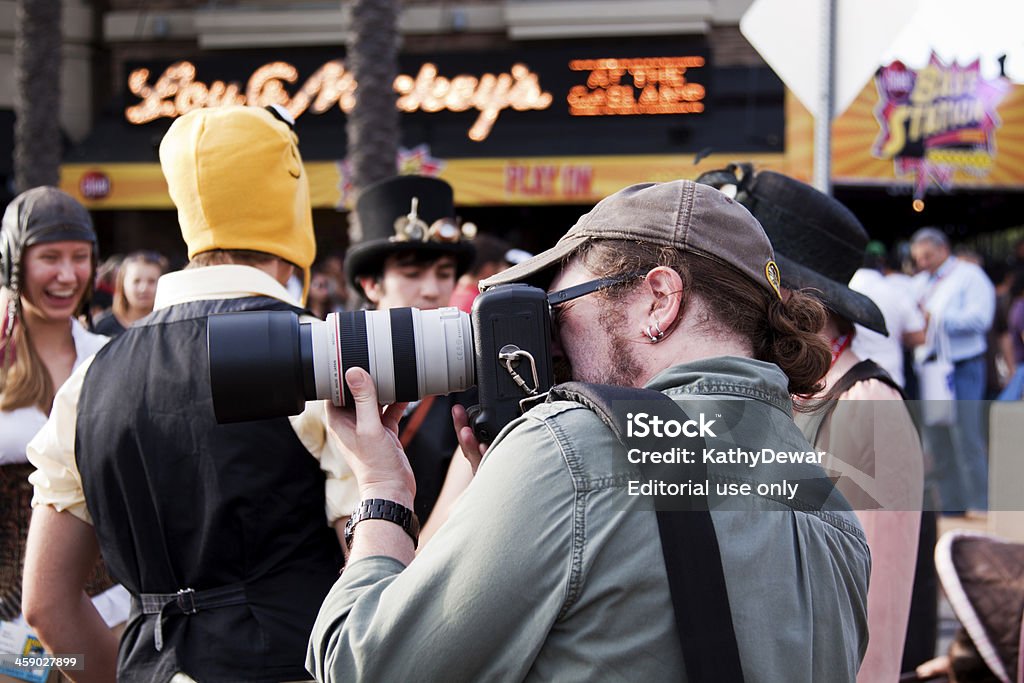 Fotógrafa urbana em quadrinhos Con San Diego - Foto de stock de Comic-Con royalty-free