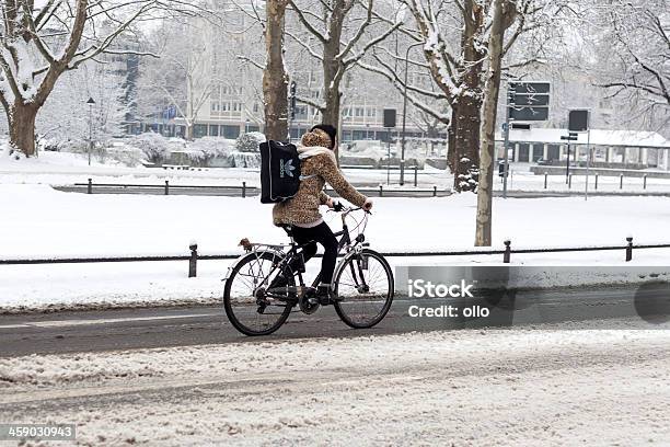 冬のサイクリング - エディトリアルのストックフォトや画像を多数ご用意 - エディトリアル, カラー画像, サイクリング