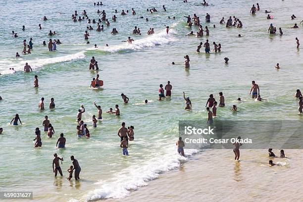 Rio De Janeiro Beach Foto de stock y más banco de imágenes de Actividad al aire libre - Actividad al aire libre, Actividades recreativas, Adolescente