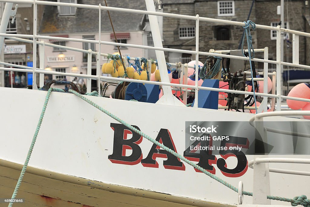 Bateau de pêche de Scottish Ballantrae dans le port de Padstow - Photo de Angleterre libre de droits