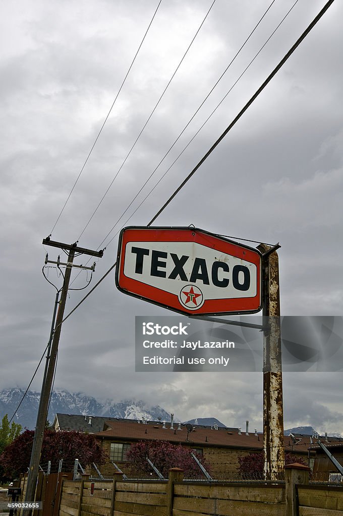 Vintage & enferrujado TEXACO placa, Orem, Utah - Foto de stock de Arame royalty-free