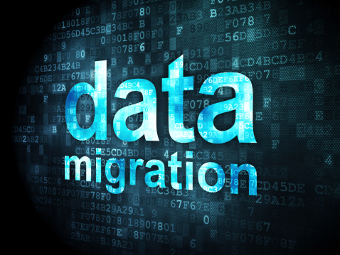 Palabras Migración de datos sobre fondo digital photo