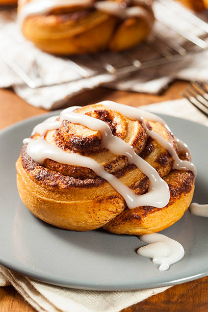 istock Homemade Cinnamon Roll Pastry 459058771