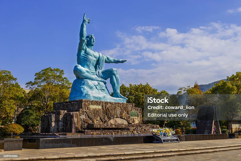 Monumento della Pace di Nagasaki - Foto stock royalty-free di Nagasaki