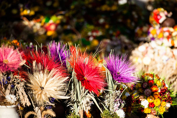 istock Dry daisy bouquet in Zakopane, Poland 459162241