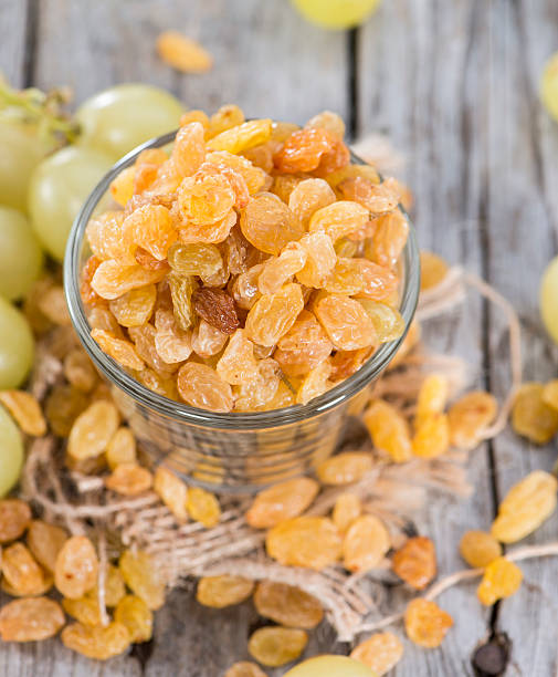 istock Portion of dried Grapes 459180219