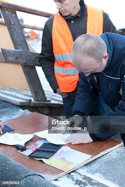 A Sua Marca - Fotografias de stock e mais imagens de Adulto - Adulto, Ao Ar Livre, Canal - Água Corrente