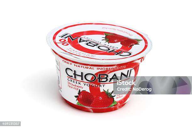 Foto de Chobani Iogurte Grego e mais fotos de stock de Iogurte grego - Iogurte grego, Recipiente, Alimentação Saudável
