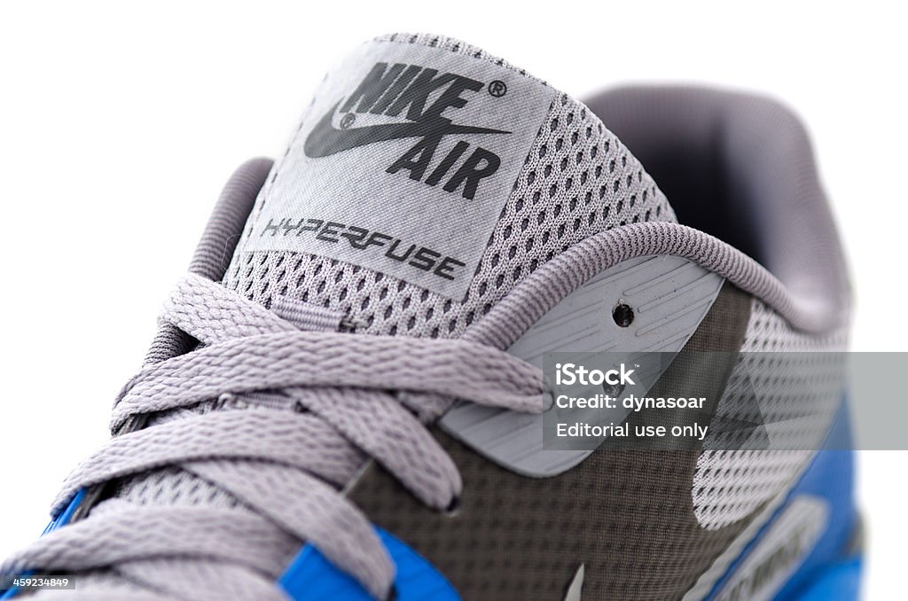 Primer plano de Nike aire logotipo en zapatillas de deporte - Foto de stock de Nike - Marca de diseñador libre de derechos