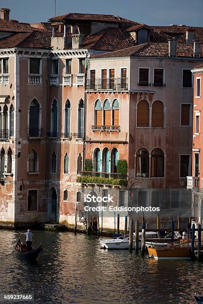 Zachód Słońca W Wenecji - zdjęcia stockowe i więcej obrazów Budynek z zewnątrz - Budynek z zewnątrz, Canal Grande - Wenecja, Europa - Lokalizacja geograficzna