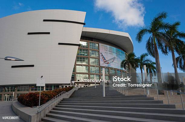 Arena American Airlines - zdjęcia stockowe i więcej obrazów Arena American Airlines - Arena American Airlines, Miami, Architektura