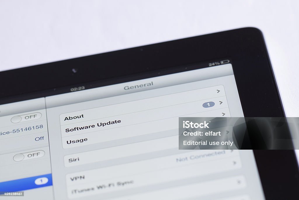 Écran sur iPad Apple - Photo de Actualisation du logiciel libre de droits
