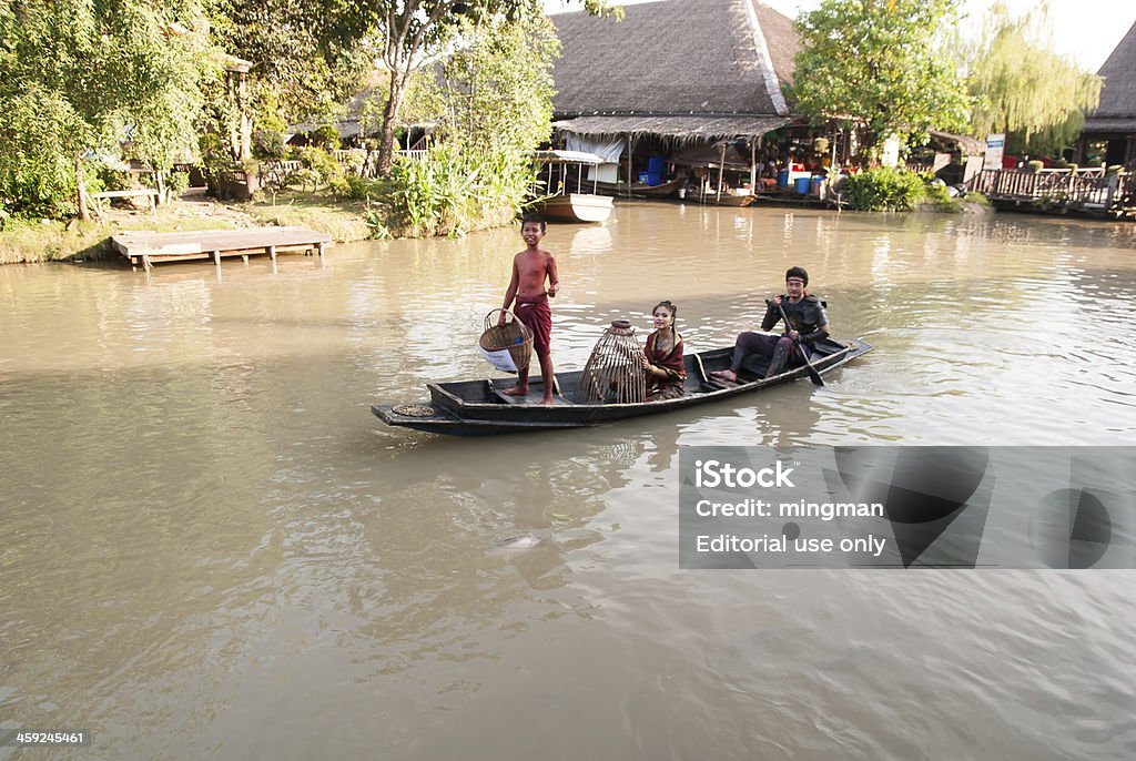 Ayothaya mercato galleggiante, Tailandia - Foto stock royalty-free di Adulto