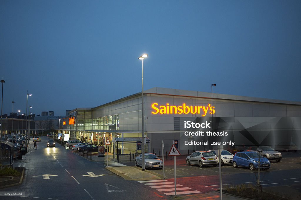Sainsbury de supermercado - Foto de stock de Carro royalty-free