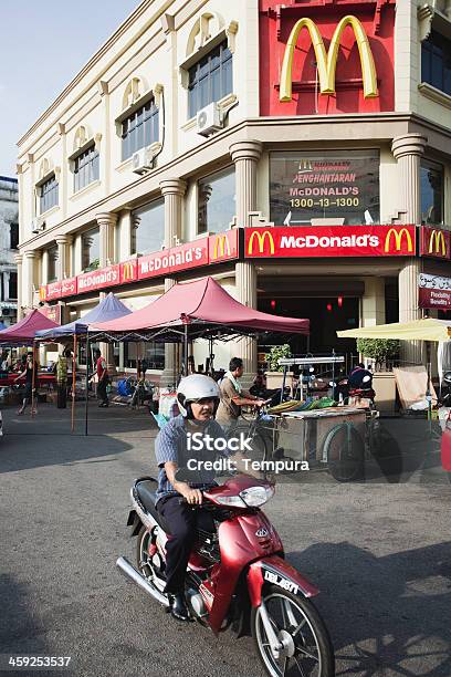 Mc Donalds W Kota Bharu Malezji - zdjęcia stockowe i więcej obrazów Malezja - Malezja, McDonald's, Restauracja