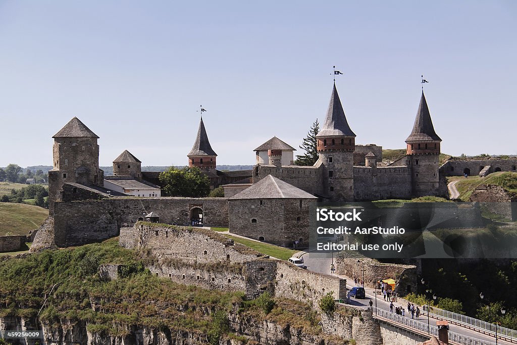 Kamianets-Podilskyi Castelo - Foto de stock de Ajardinado royalty-free