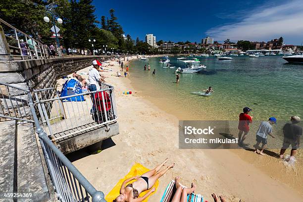 Foto de Manly Cove Beach e mais fotos de stock de Arrebentação - Arrebentação, Austrália, Exterior