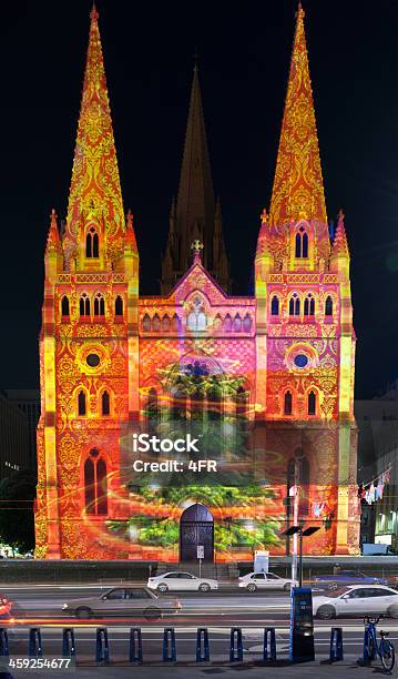 Show Di Natale Saint Pauls Cattedrale Anglicana Melbourne Australia - Fotografie stock e altre immagini di Albero