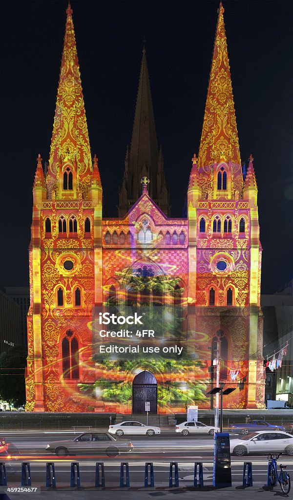 クリスマスショーの英国教会、セントポール大聖堂、メルボルン,オーストラリア - イルミネーションのロイヤリティフリーストックフォト