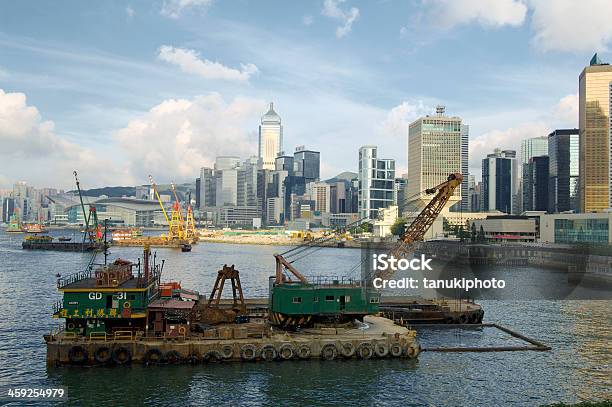 Barcaza En Hong Kong Foto de stock y más banco de imágenes de Aire libre - Aire libre, Anochecer, Arquitectura