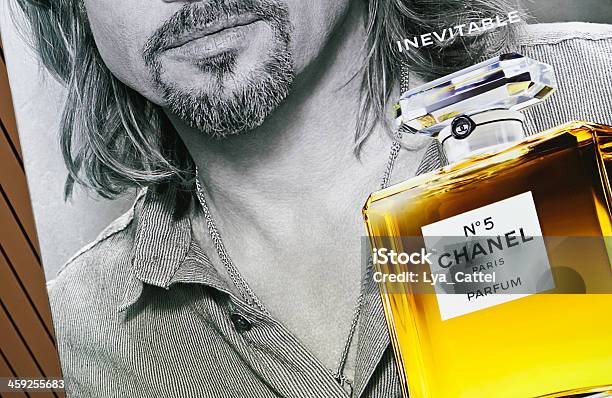 Chanel No 5 Stock Photo - Download Image Now - Brad Pitt - Actor, Adult,  Amsterdam - iStock