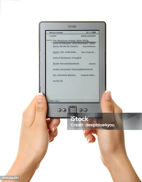 Lector Amazon Kindle Libro Digital Sobre Fondo Blanco Foto de stock y más banco de imágenes de Adulación