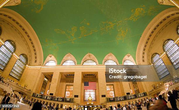 Foto de Olho Vista Do Grand Central Terminal De Nova York e mais fotos de stock de Atlântico Central EUA - Atlântico Central EUA, Avenida Park, Centro Superior de Manhattan