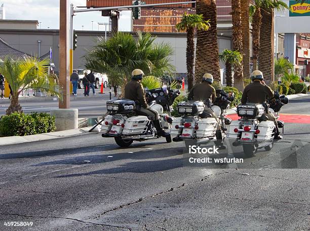 Photo libre de droit de Moto De Police banque d'images et plus d'images libres de droit de Accident et désastre - Accident et désastre, Agent de sécurité, Bottes