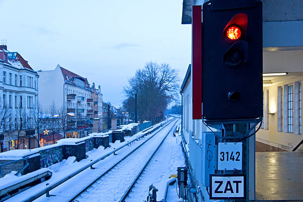 o trem não está chegando - potsdam babelsberg fotos - fotografias e filmes do acervo