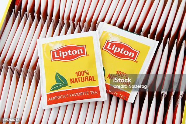 Photo libre de droit de Sachets De Thé Lipton banque d'images et plus d'images libres de droit de Thé - Boisson chaude - Thé - Boisson chaude, Boisson, Boîte