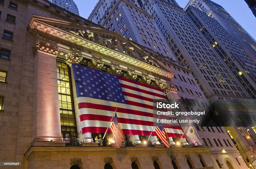 Нью-Йоркская фондовая биржа в Манхэттен - Стоковые фото New York County роялти-фри