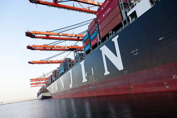 hanjin reino unido na euromax termina - containerisation imagens e fotografias de stock