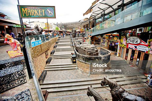 Camden Stables Market London Stockfoto und mehr Bilder von Markt am Camden Lock - Markt am Camden Lock, Bekleidungsgeschäft, Britische Kultur