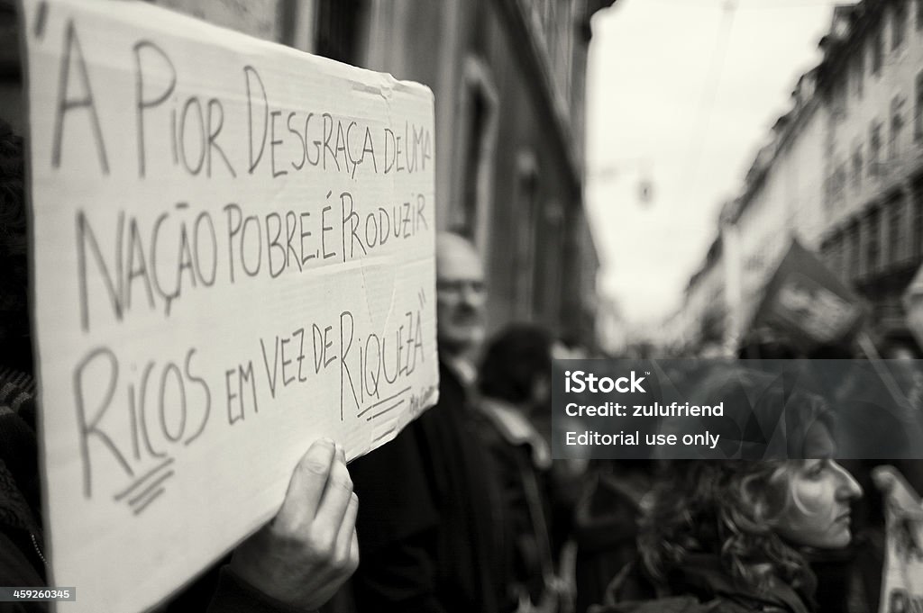 Protest wzrost w Lizbonie - Zbiór zdjęć royalty-free (Bez ludzi)