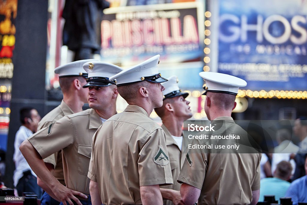 Frota semana passada, em Nova Iorque, EUA Fuzileiro Naval na Times Square - Royalty-free Academia Naval dos Estados Unidos Foto de stock