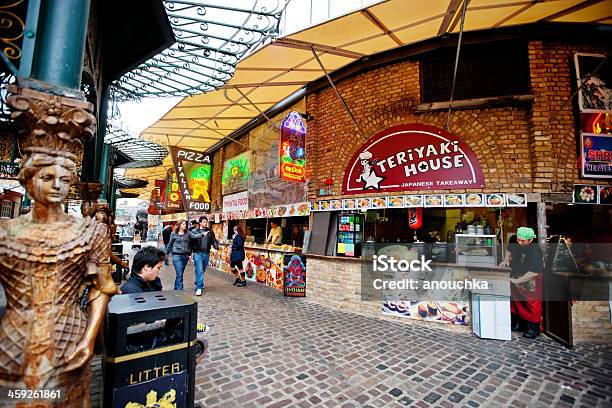 Część Gastronomiczna W Camden Town W Londynie - zdjęcia stockowe i więcej obrazów Biznes - Biznes, Camden Lock, Camden Lock Market